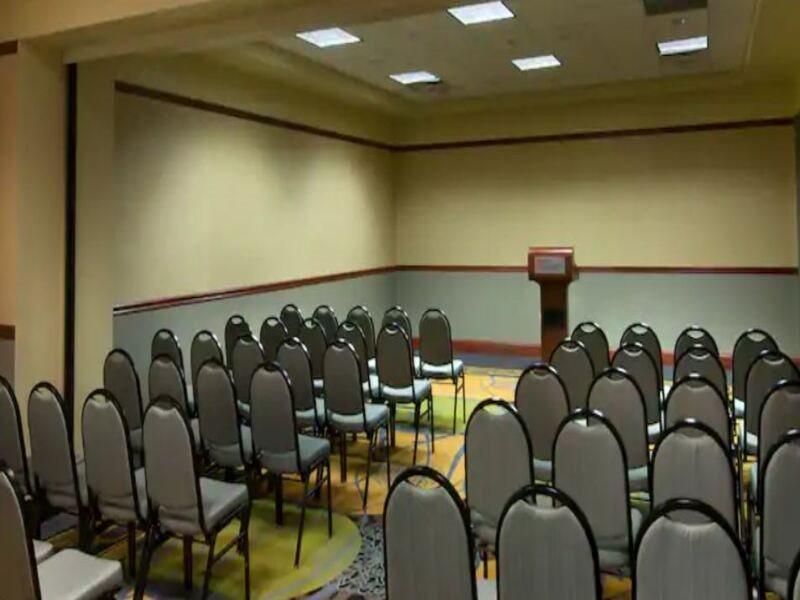 Hilton Garden Inn Detroit Utica, Mi Clinton Township Экстерьер фото